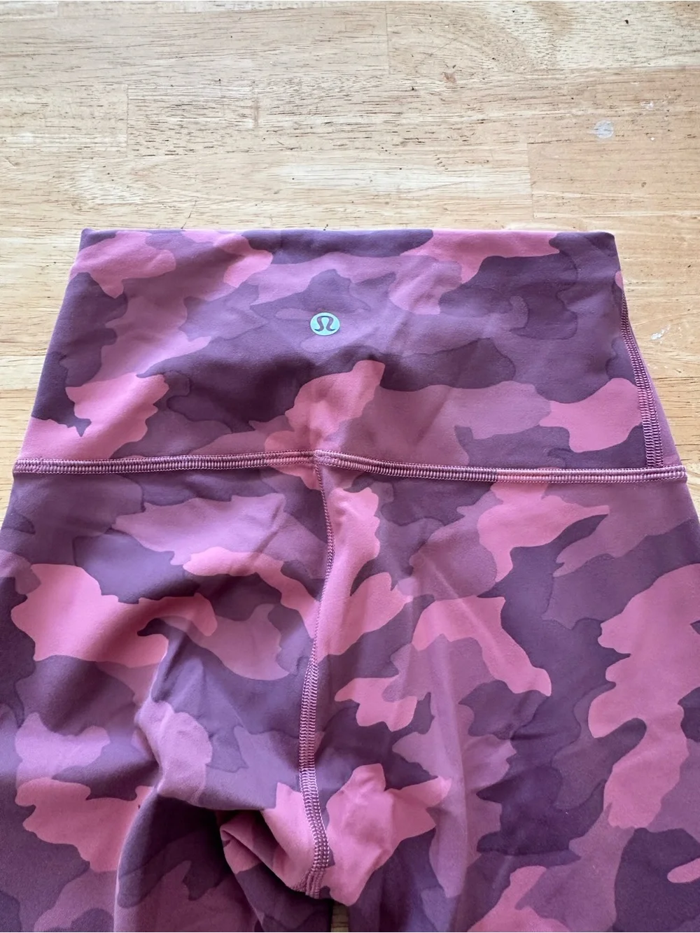 Lululemon leggings size 4